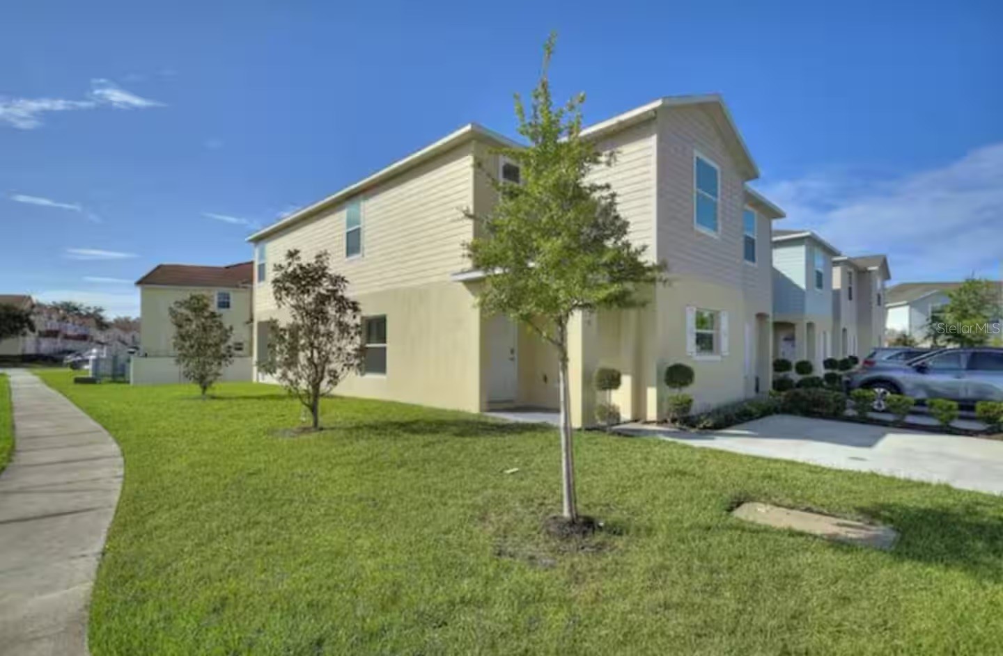 4877 CORAL CASTLE DRIVE