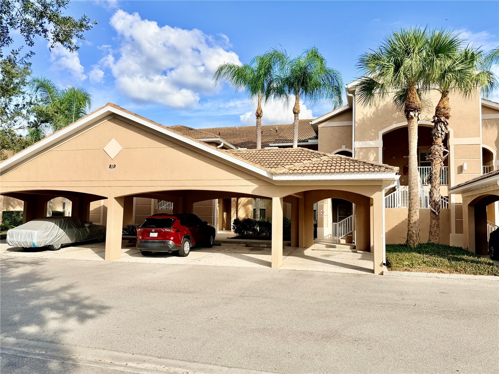 819 FAIRWAYCOVE LANE 102