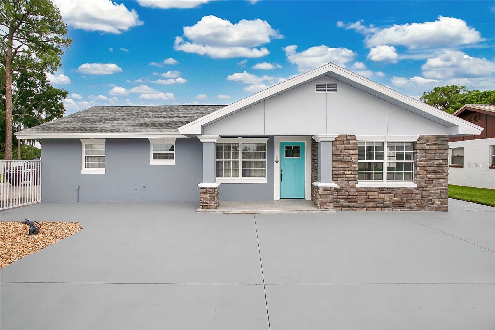 614 SIDNEY CIRCLE