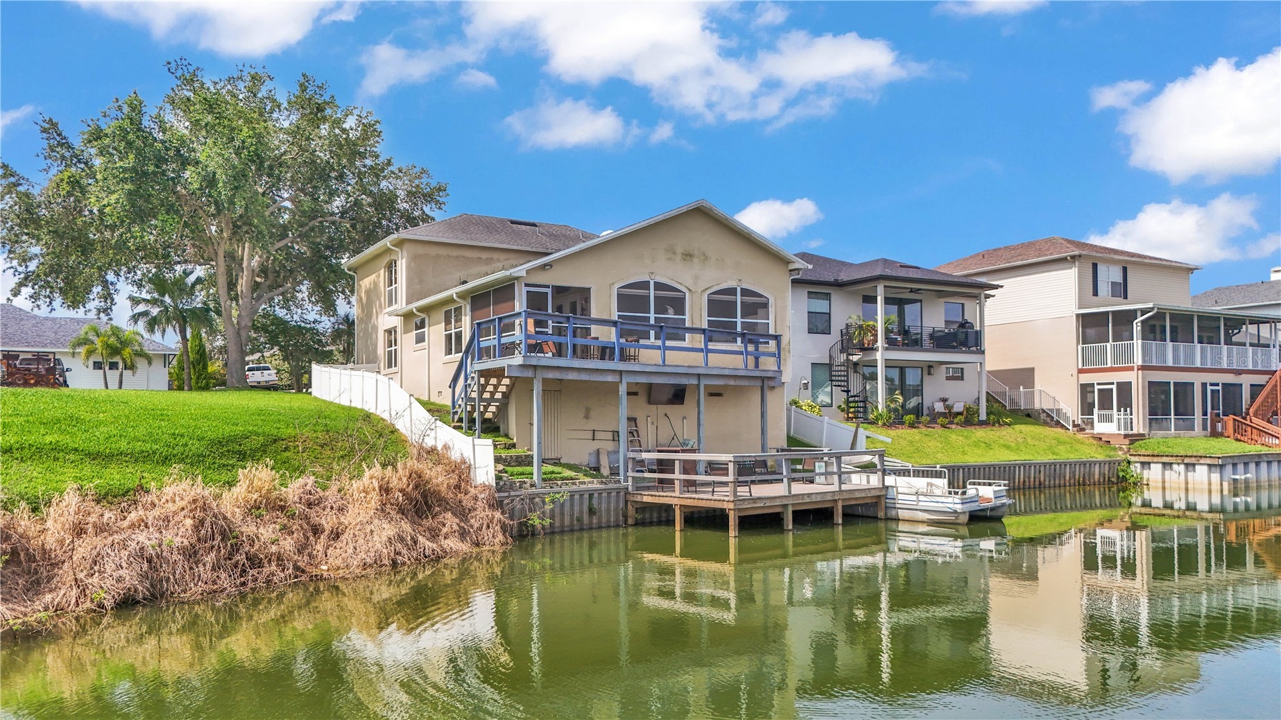 601 PENINSULAR DRIVE