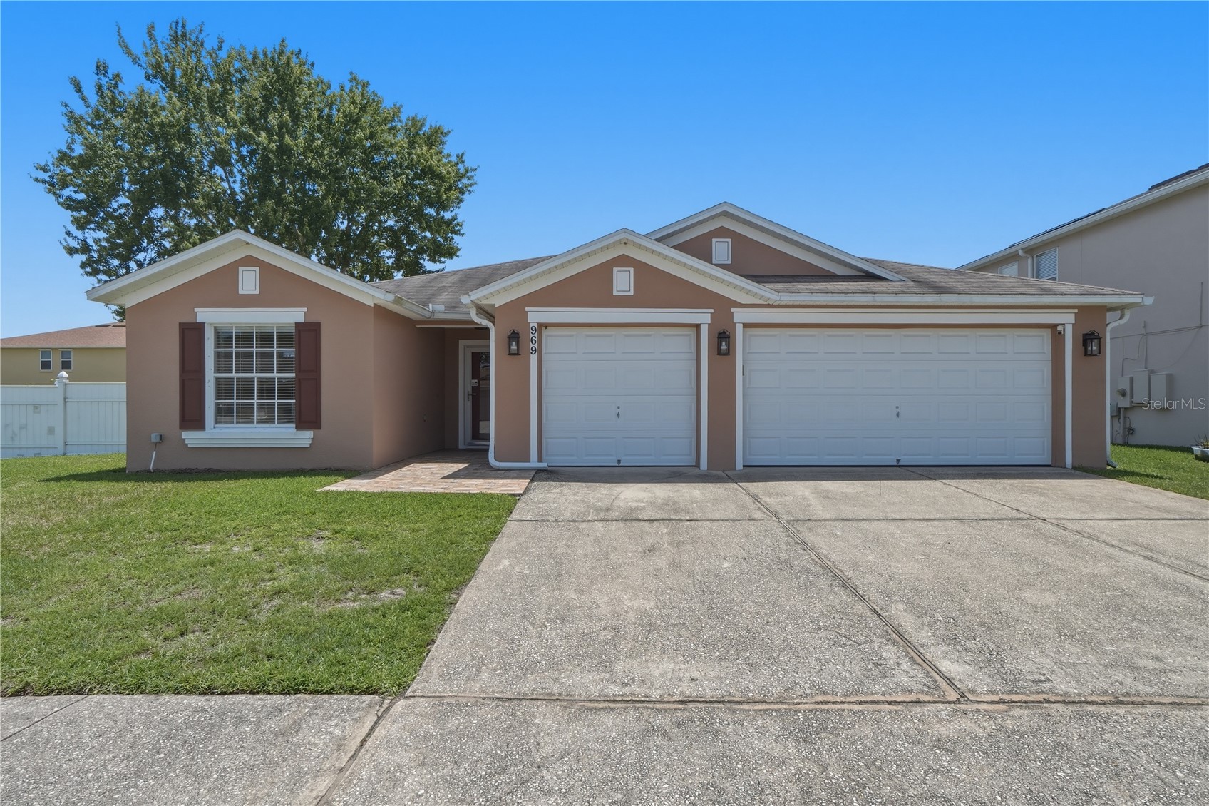 969 HORSESHOE FALLS DRIVE