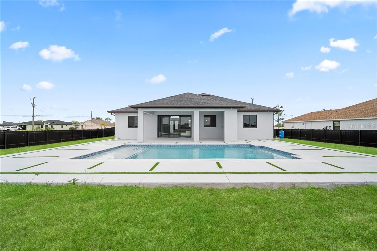 1925 NW 15TH TERRACE