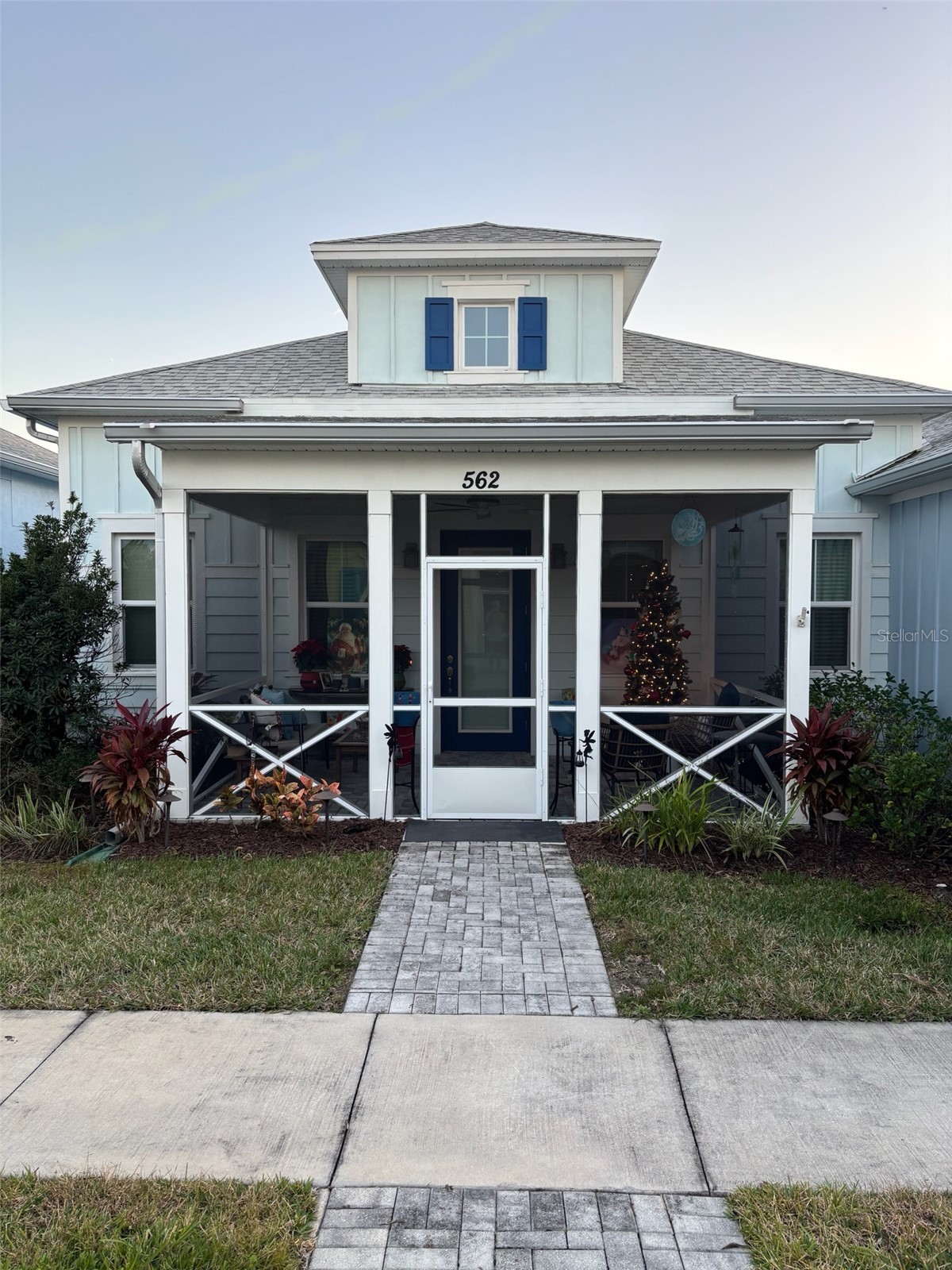 562 LANDSHARK BOULEVARD