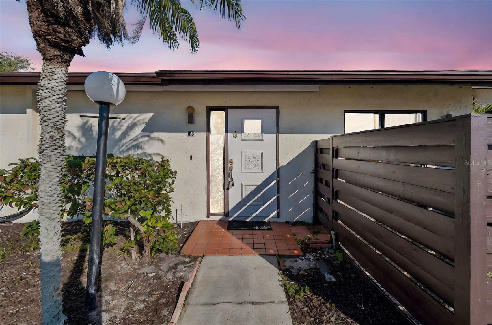 5400 34TH STREET W D16