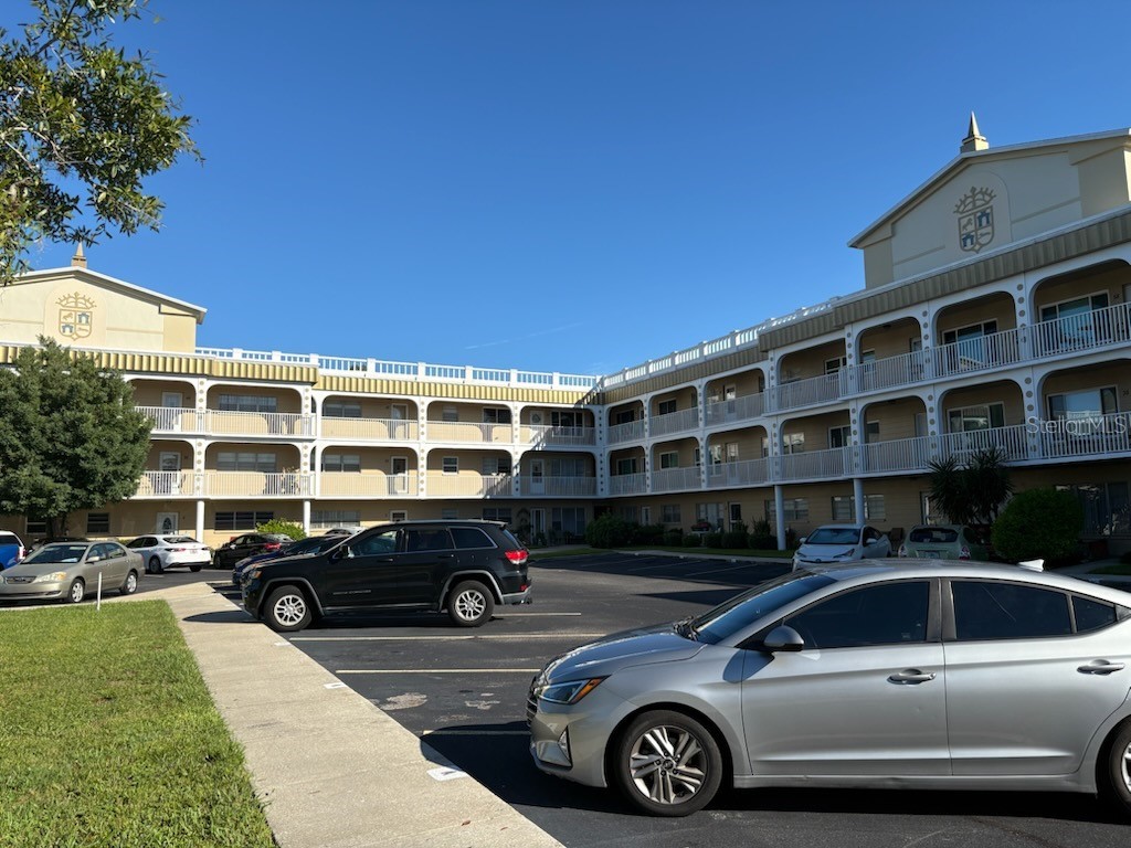 2320 BRISBANE STREET 44