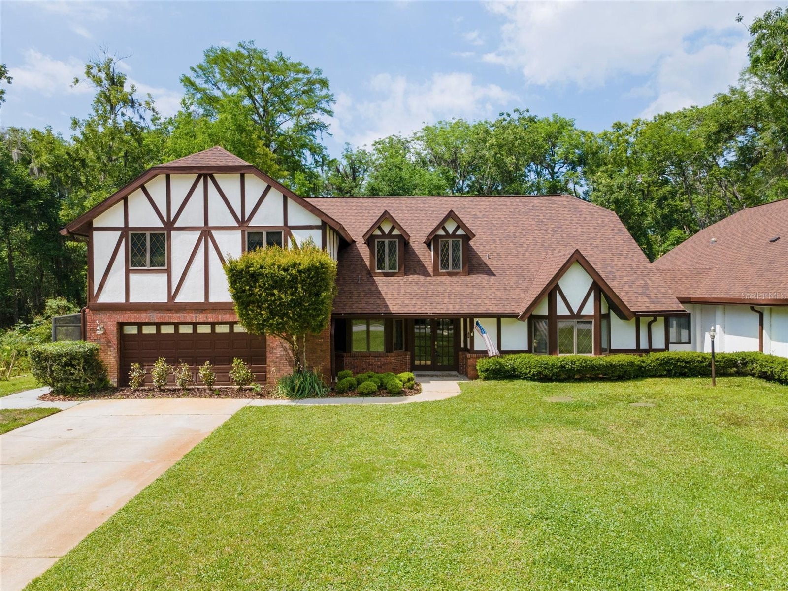 10721 SKYHAWK DRIVE