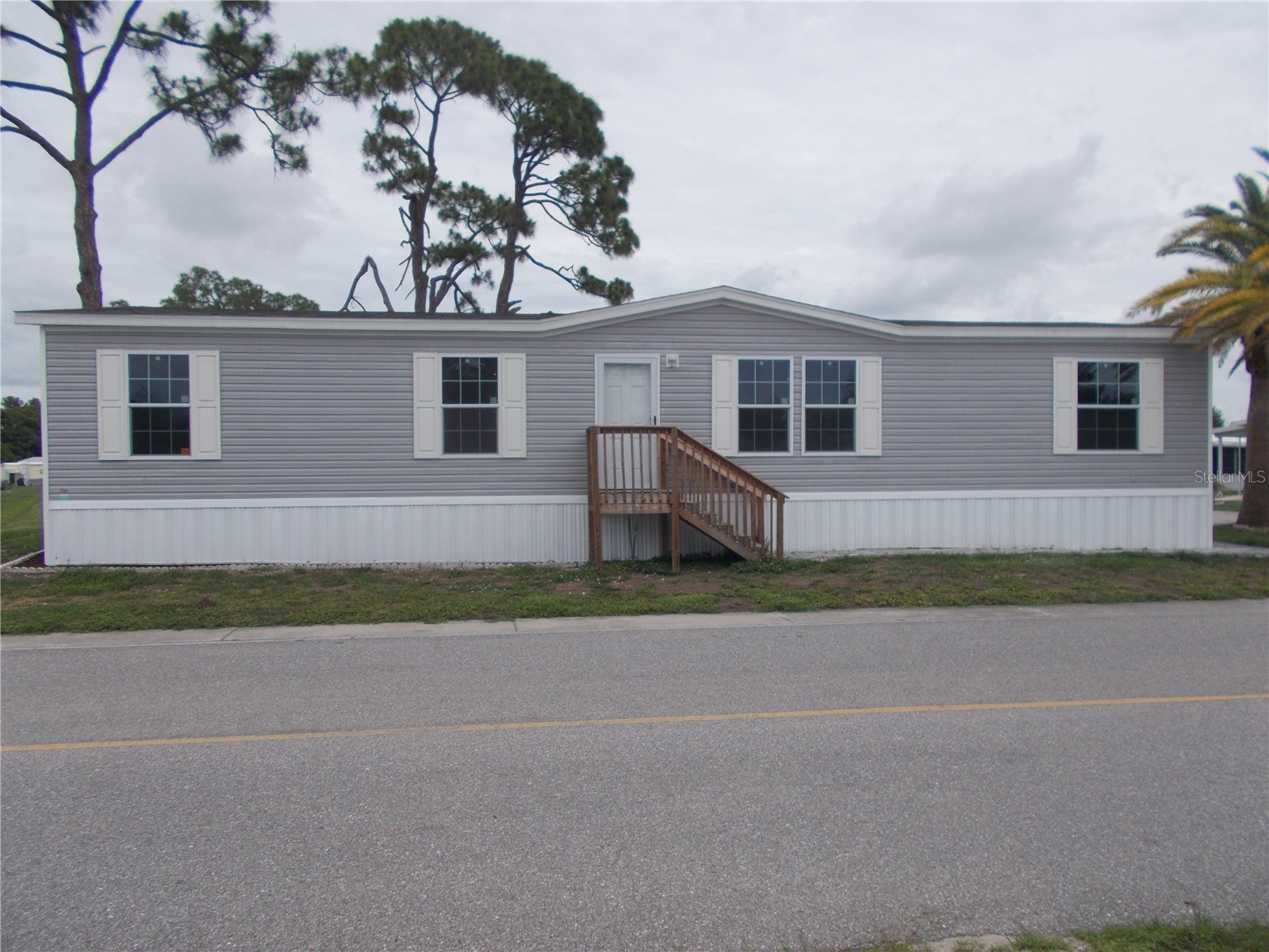6803 AMOKO COURT