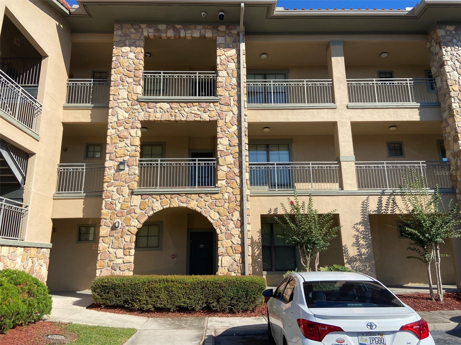 902 CHARO PARKWAY 622