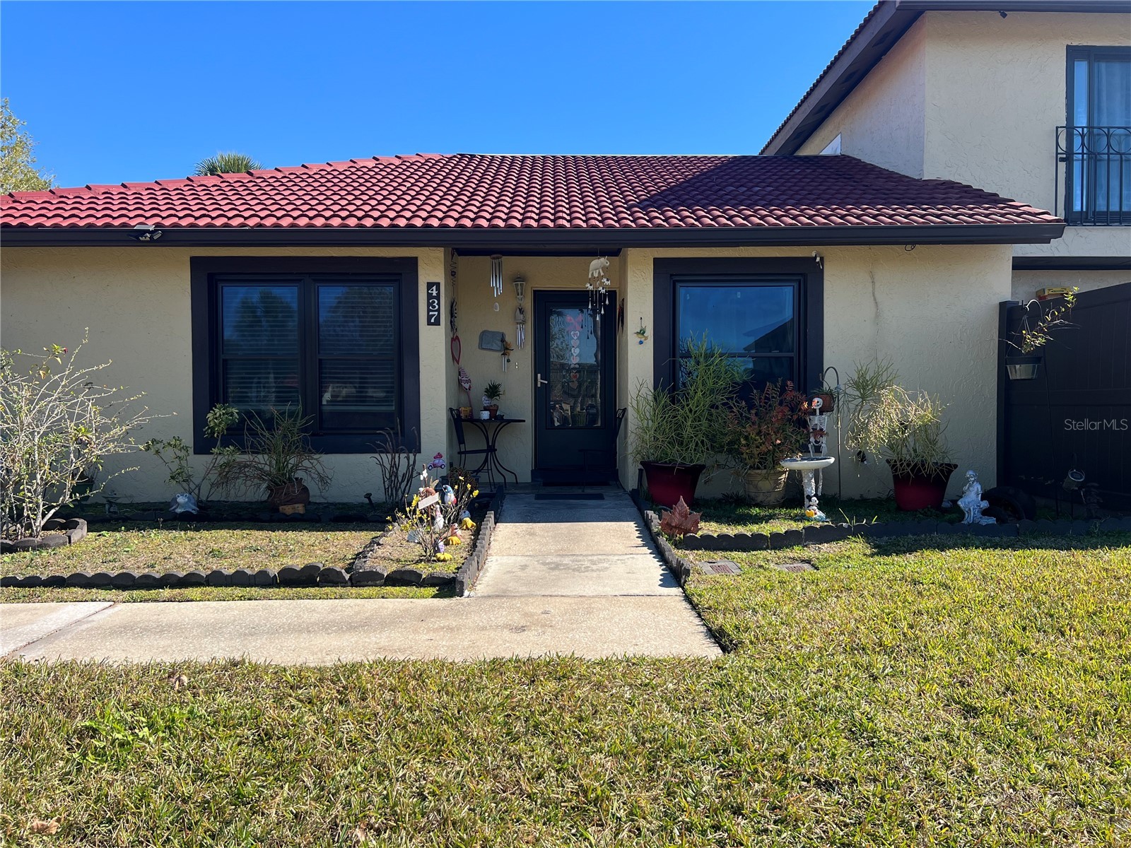 437 HUNTER CIRCLE