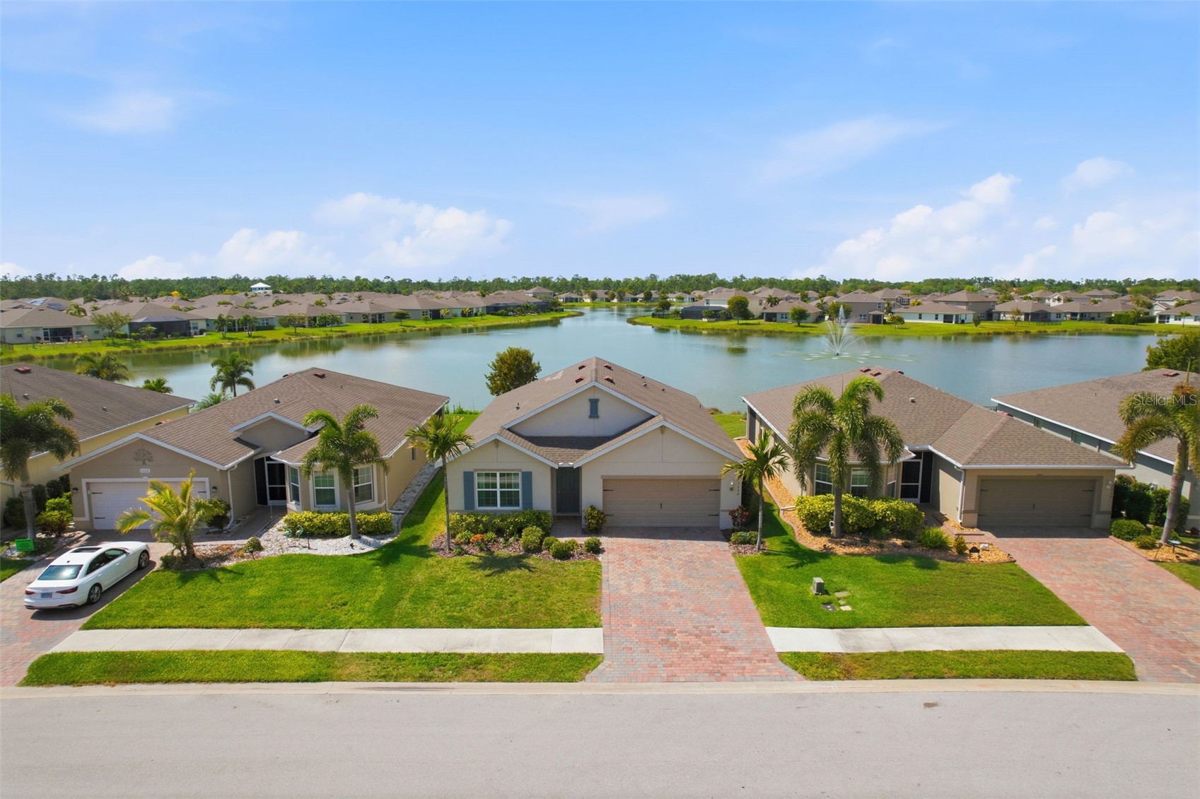 3422 CANCUN COURT