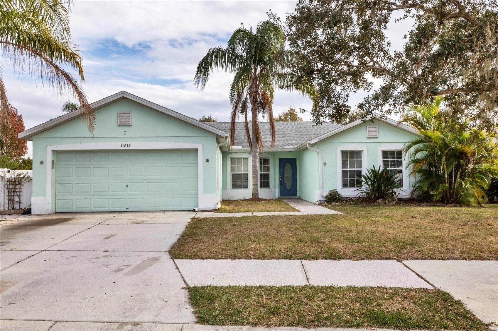 11619 SUMMIT ROCK COURT