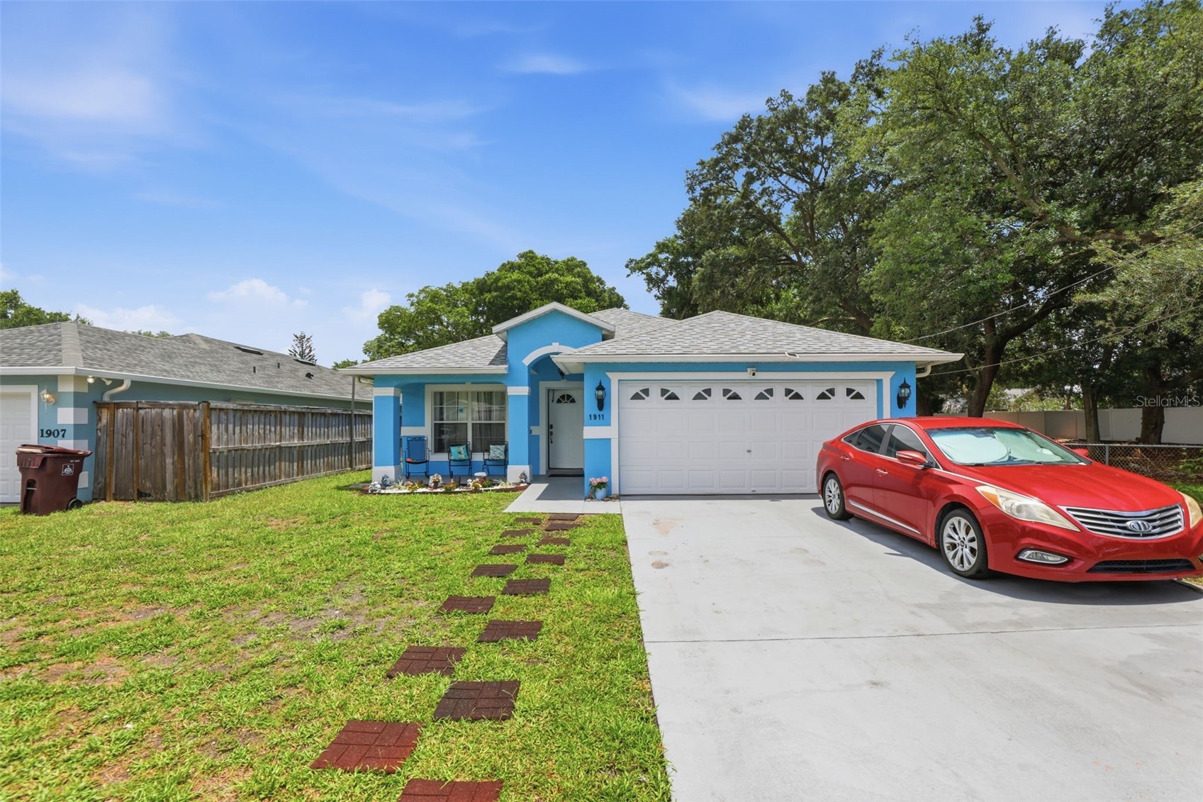 1911 S GADSEN BOULEVARD