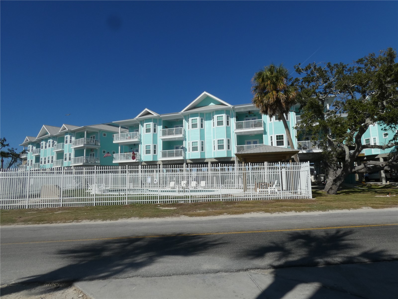 502 MAIN STREET 106