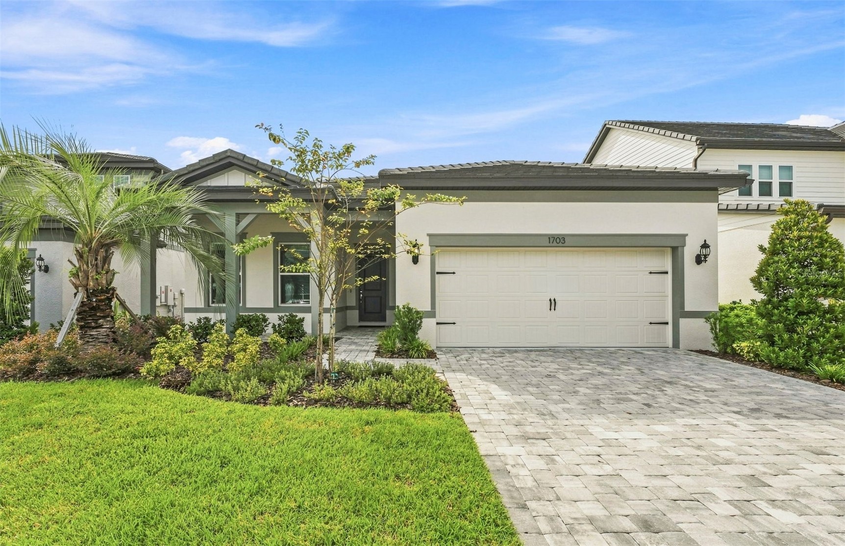1703 VALIER POINT
