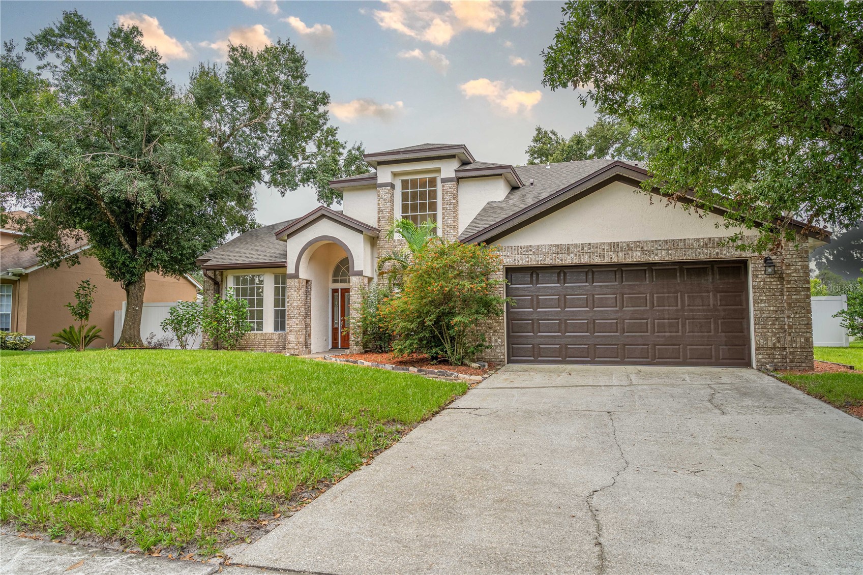515 BENTLEY STREET