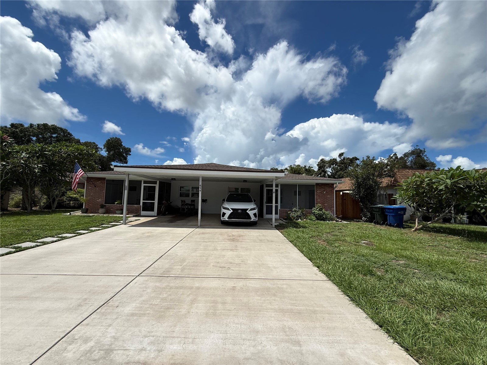 674 HERITAGE LANE A