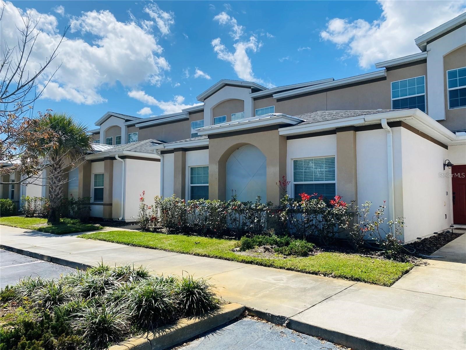 2139 PENNY LANE