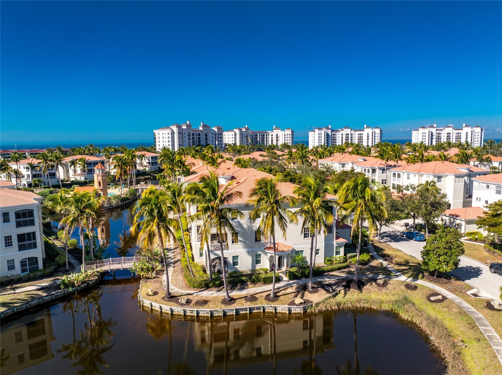 3464 SUNSET KEY CIRCLE 103