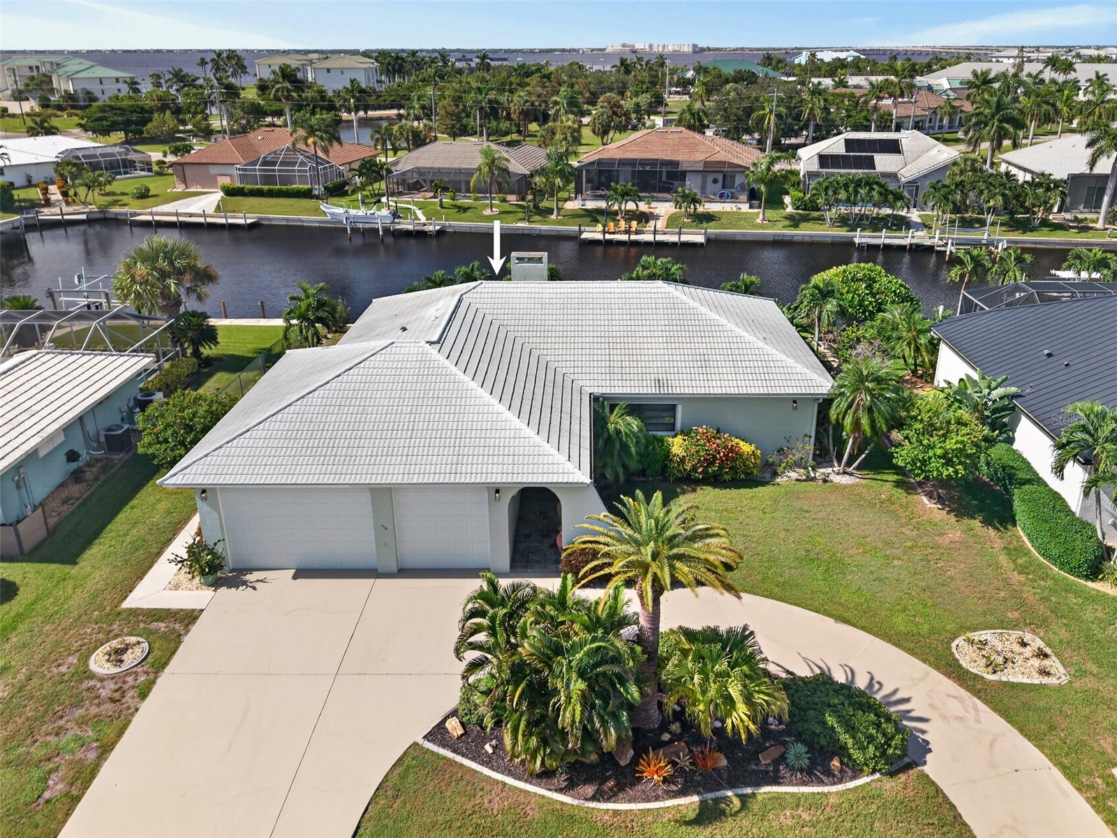 1116 HAWKS NEST COURT