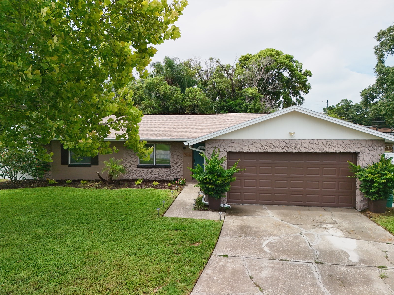 5331 OAK COURT