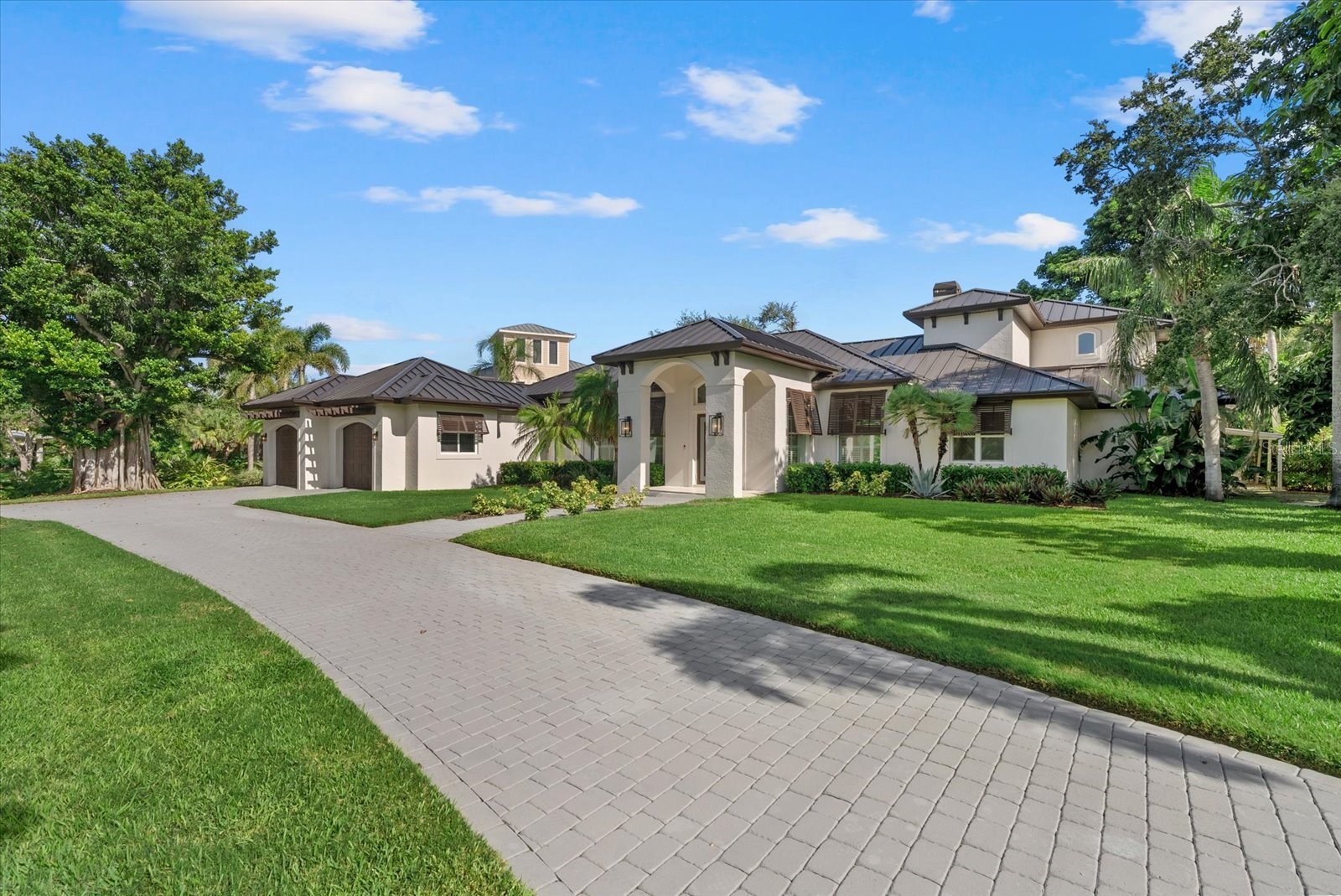 1707 CARIBBEAN DRIVE