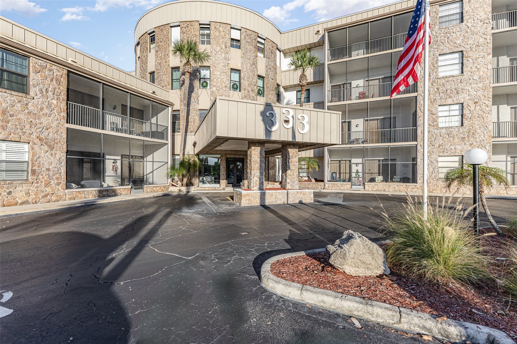 333 N ATLANTIC AVENUE 305