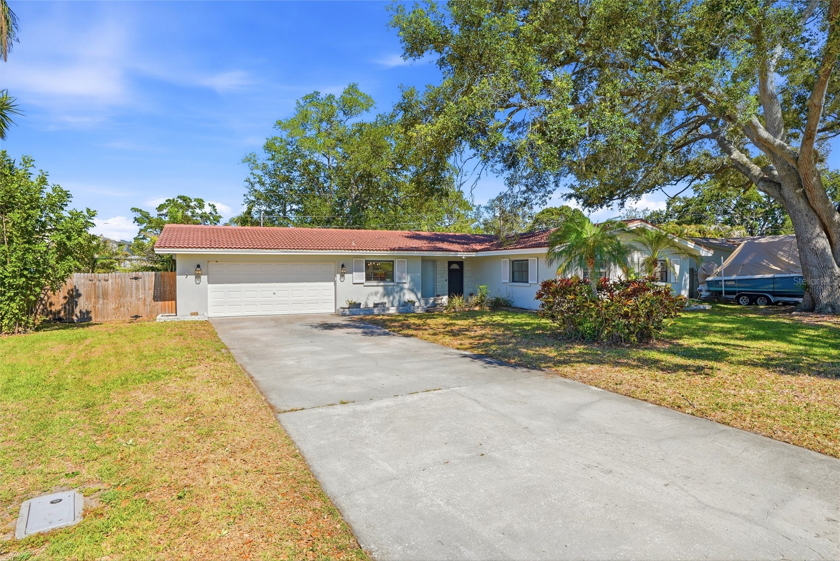 1349 VIEWTOP DRIVE