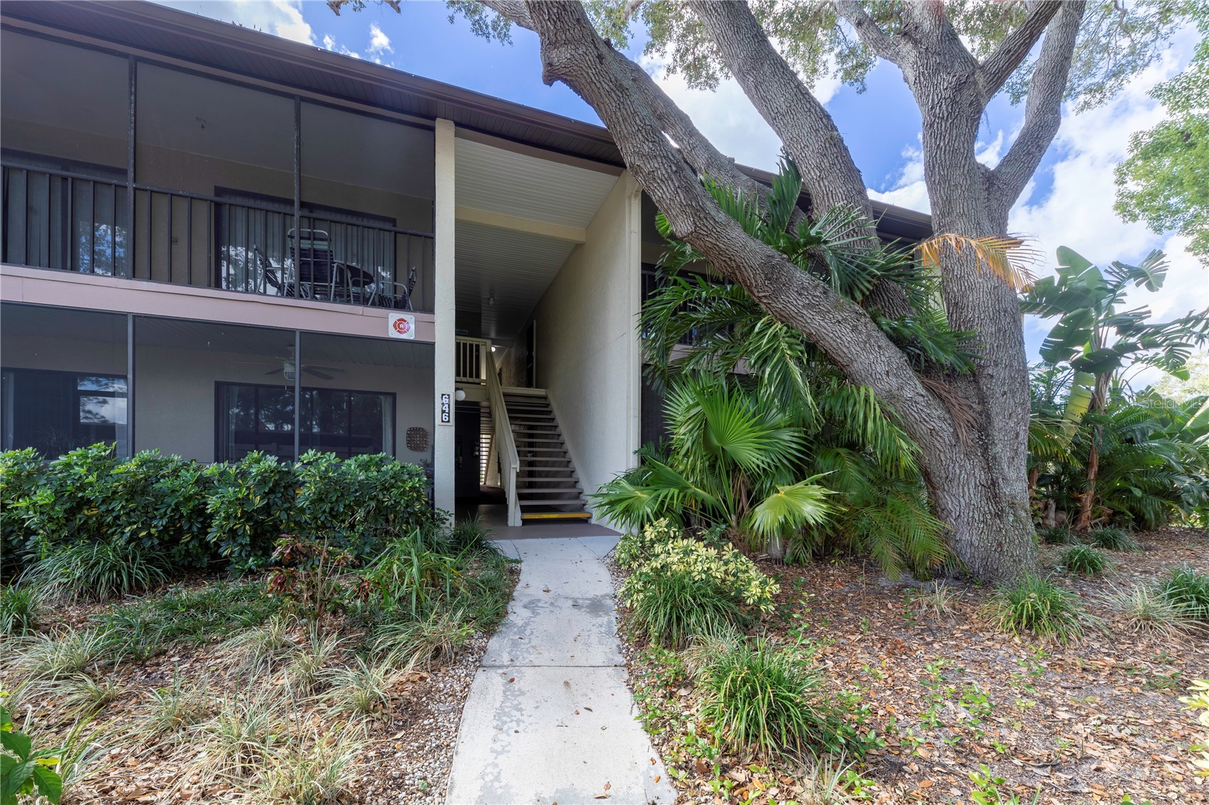 646 BIRD BAY DRIVE E 207
