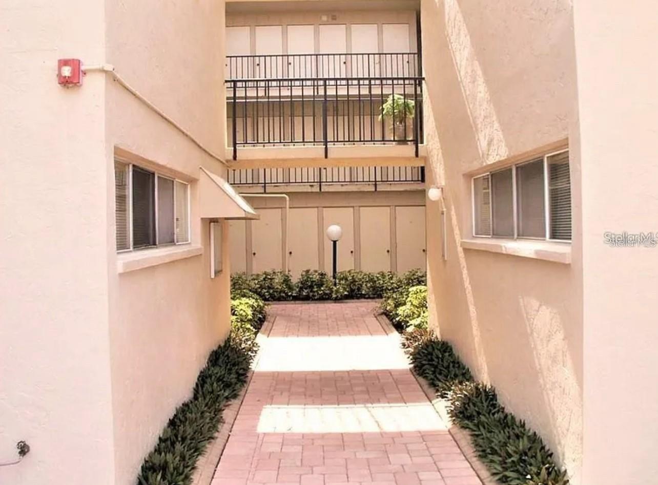 2763 WOODGATE LANE 211