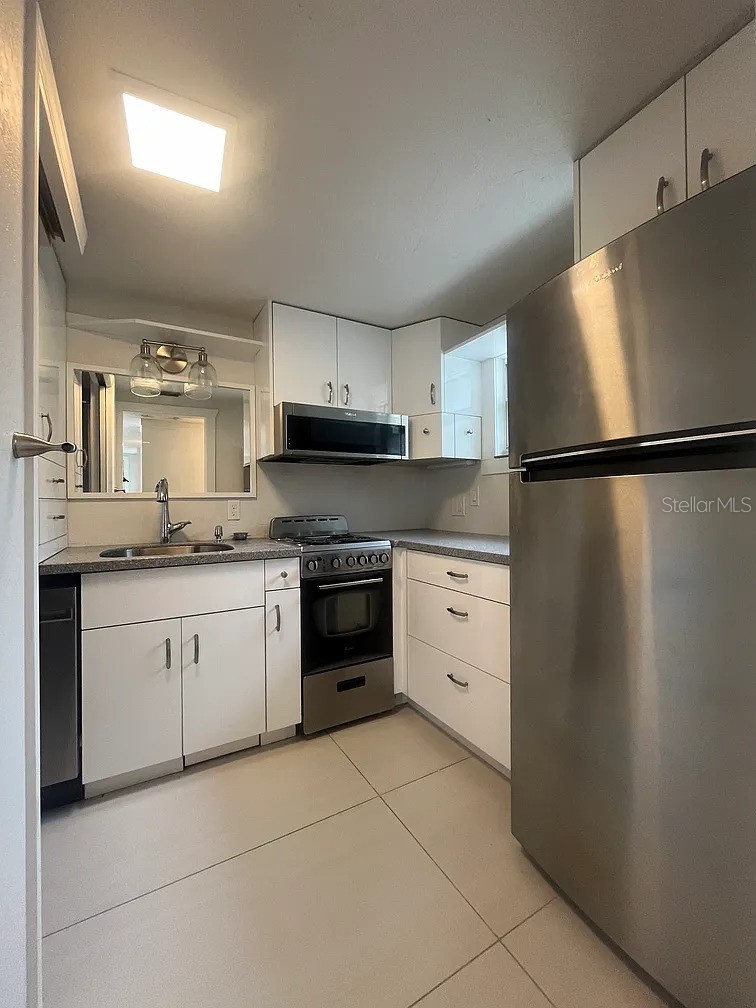 1713 29TH STREET W