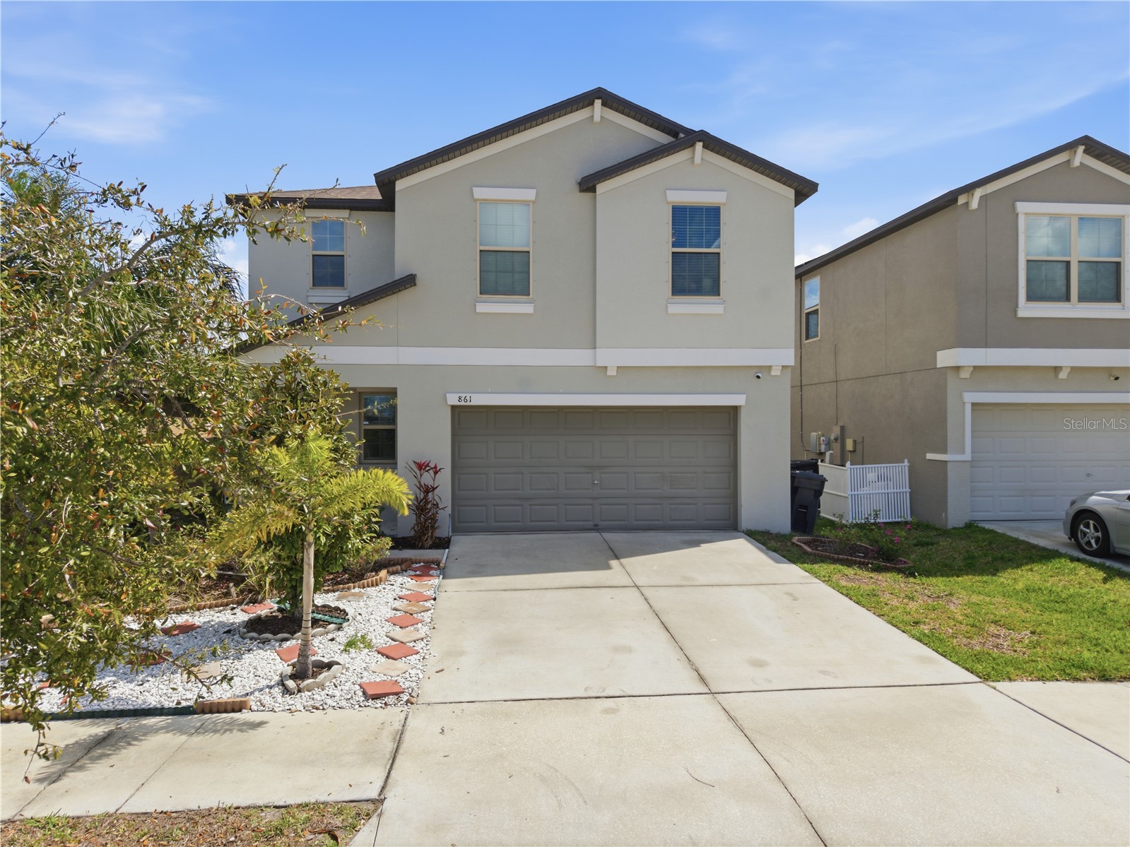 861 OLIVE CONCH STREET