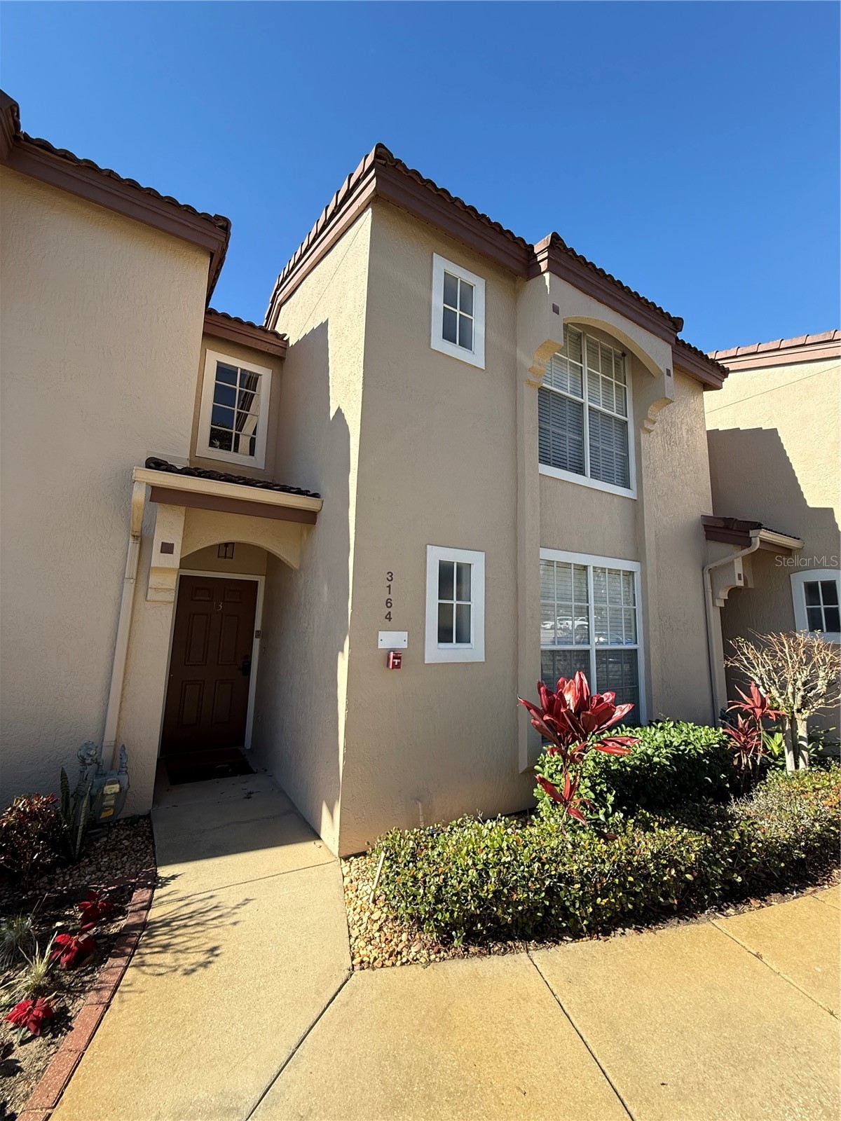 3164 TAMARIND CIRCLE