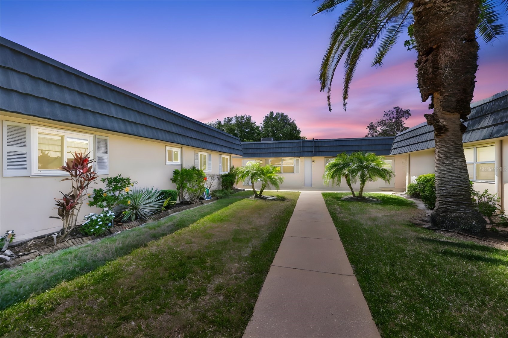 1802 BEDFORD TERRACE 184