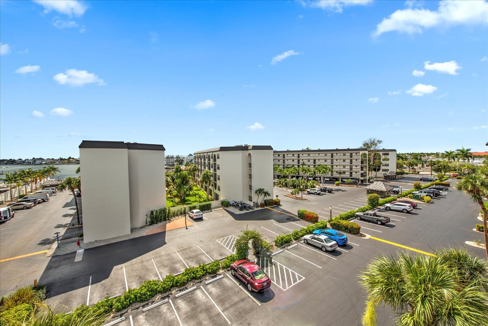 1027 ANGLERS COVE B502