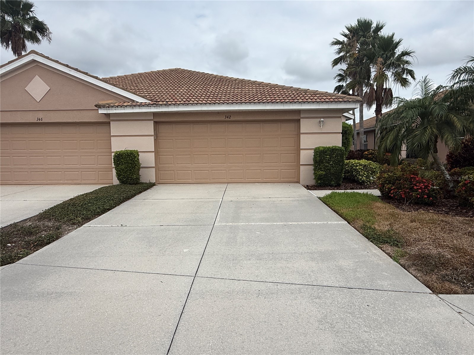 342 FAIRWAY ISLES LANE