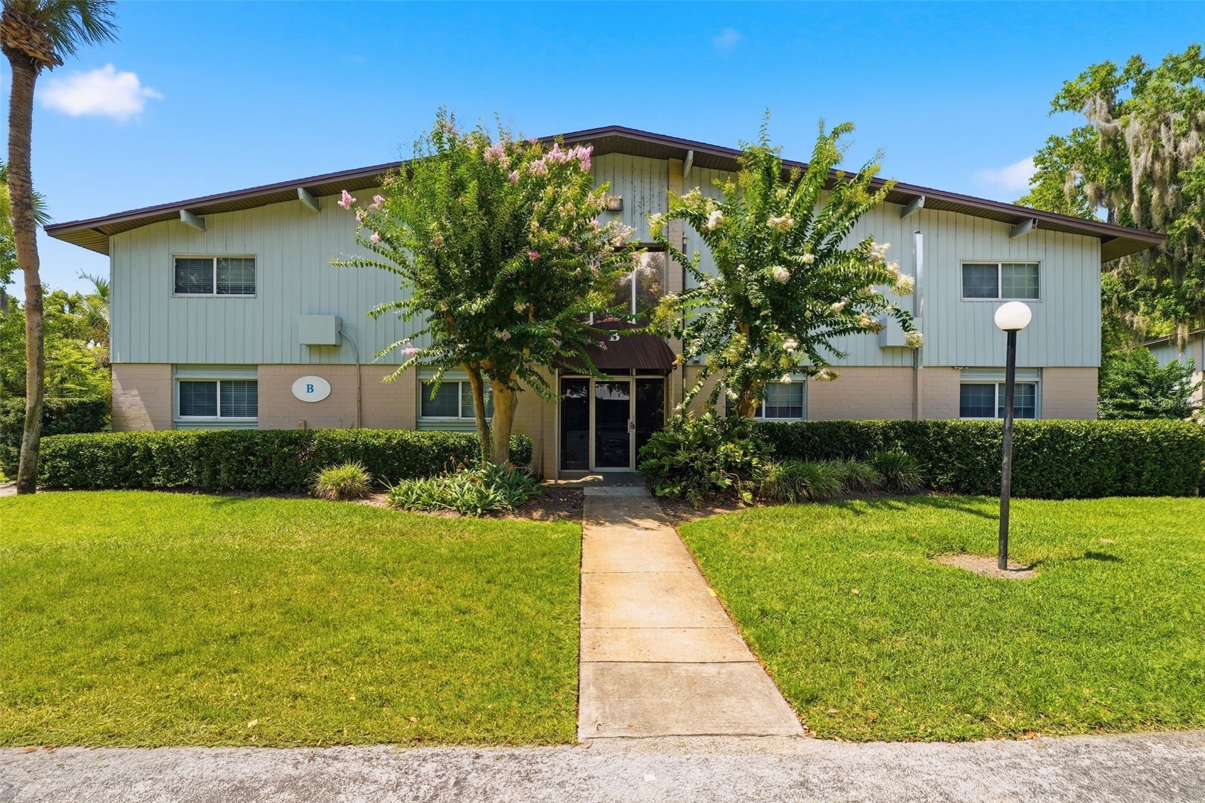 1695 LEE ROAD B204
