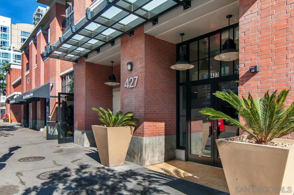 427 9TH Ave 1008