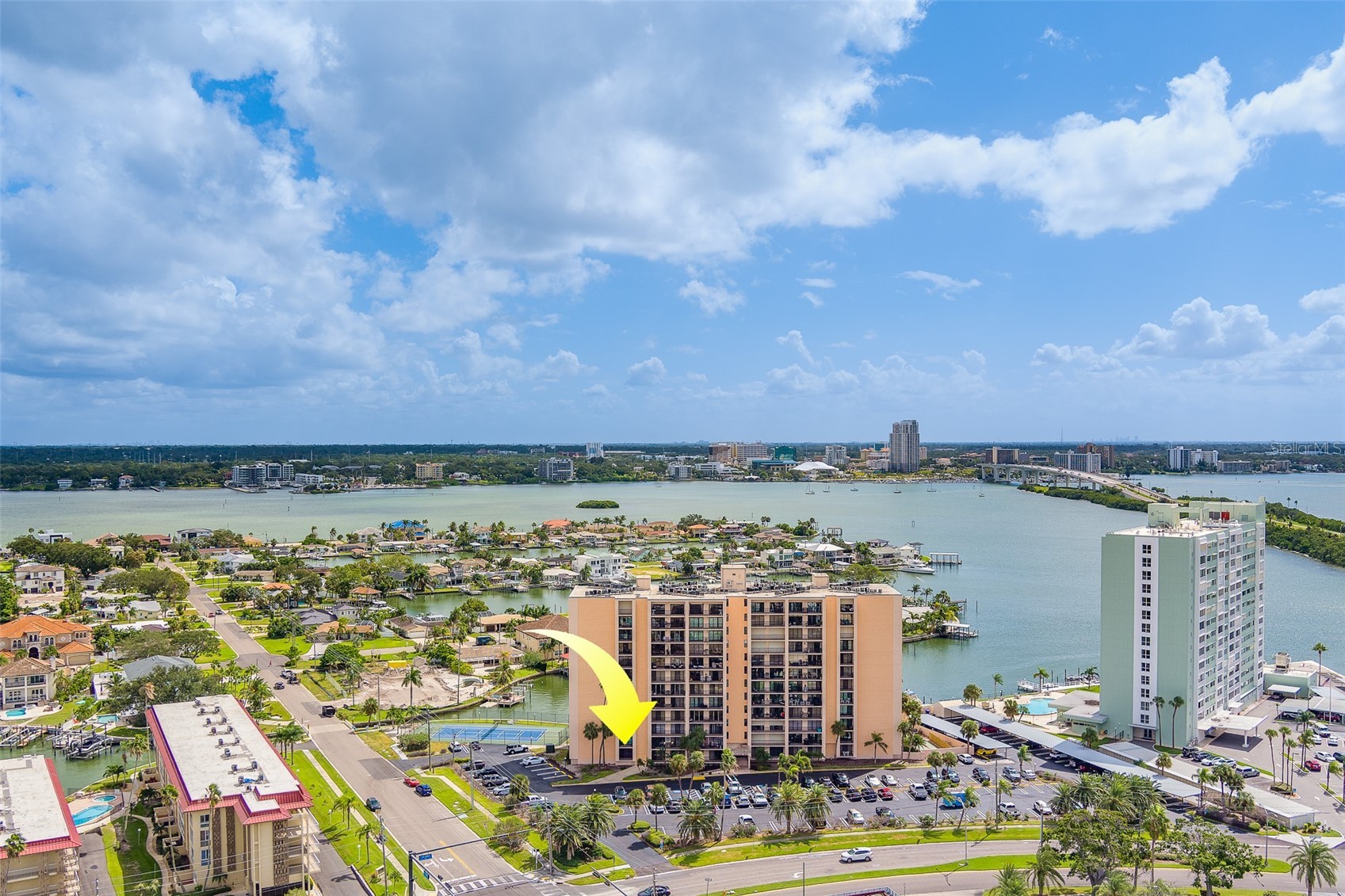 51 ISLAND WAY 101