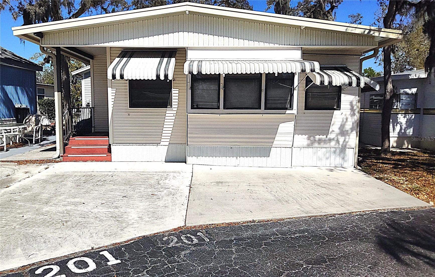 3300 26TH AVENUE E 201