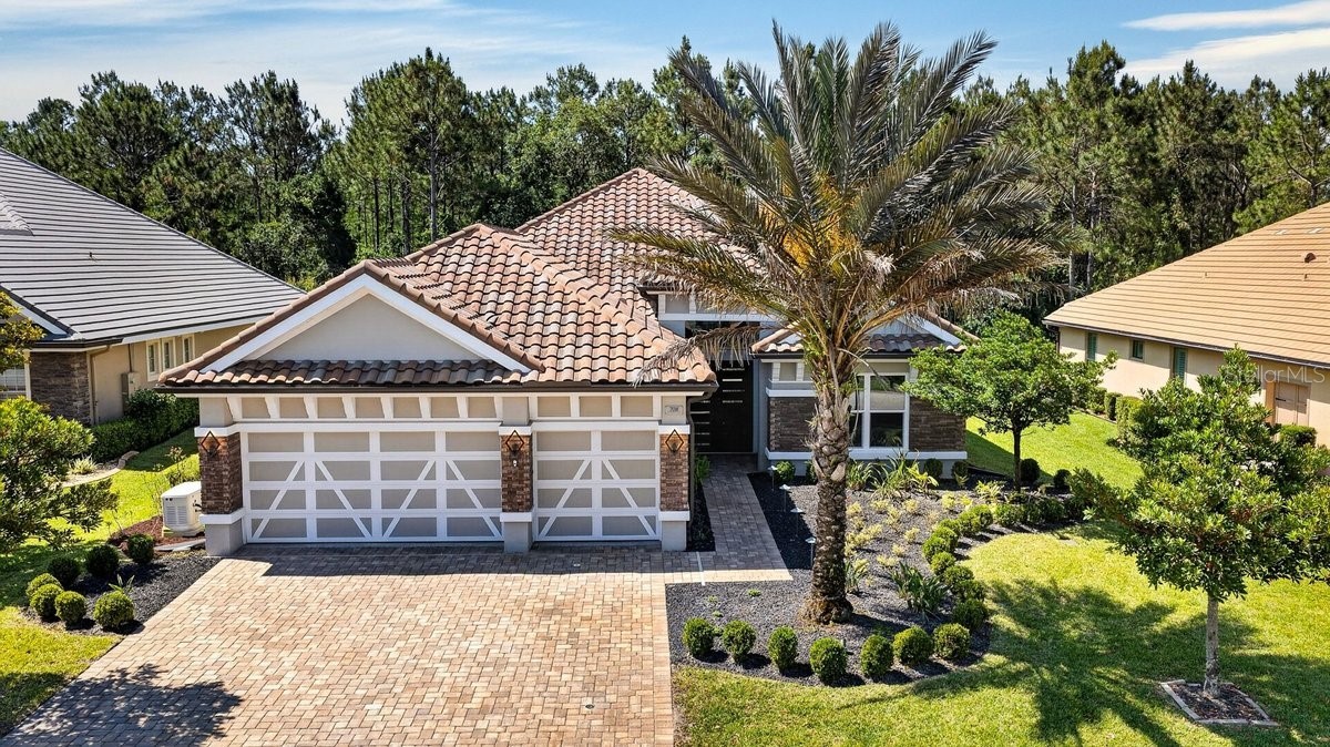 708 WOODBRIDGE COURT