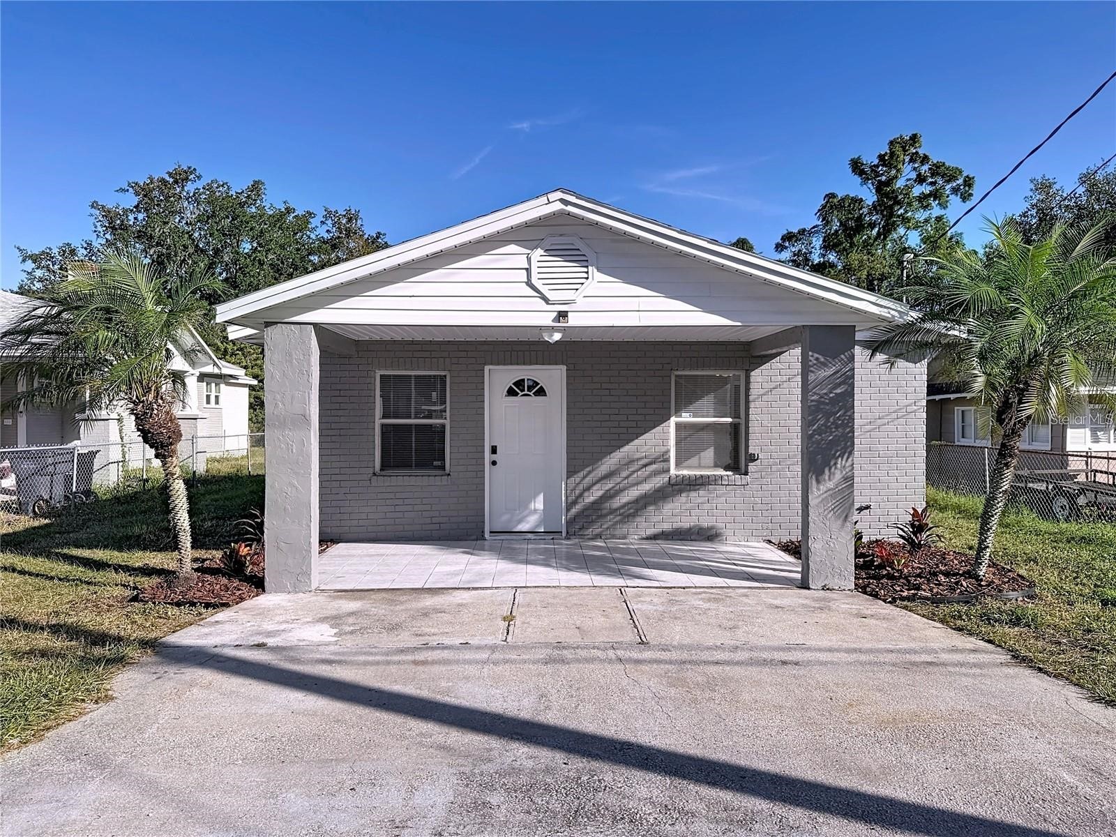 2408 E MAGNOLIA STREET