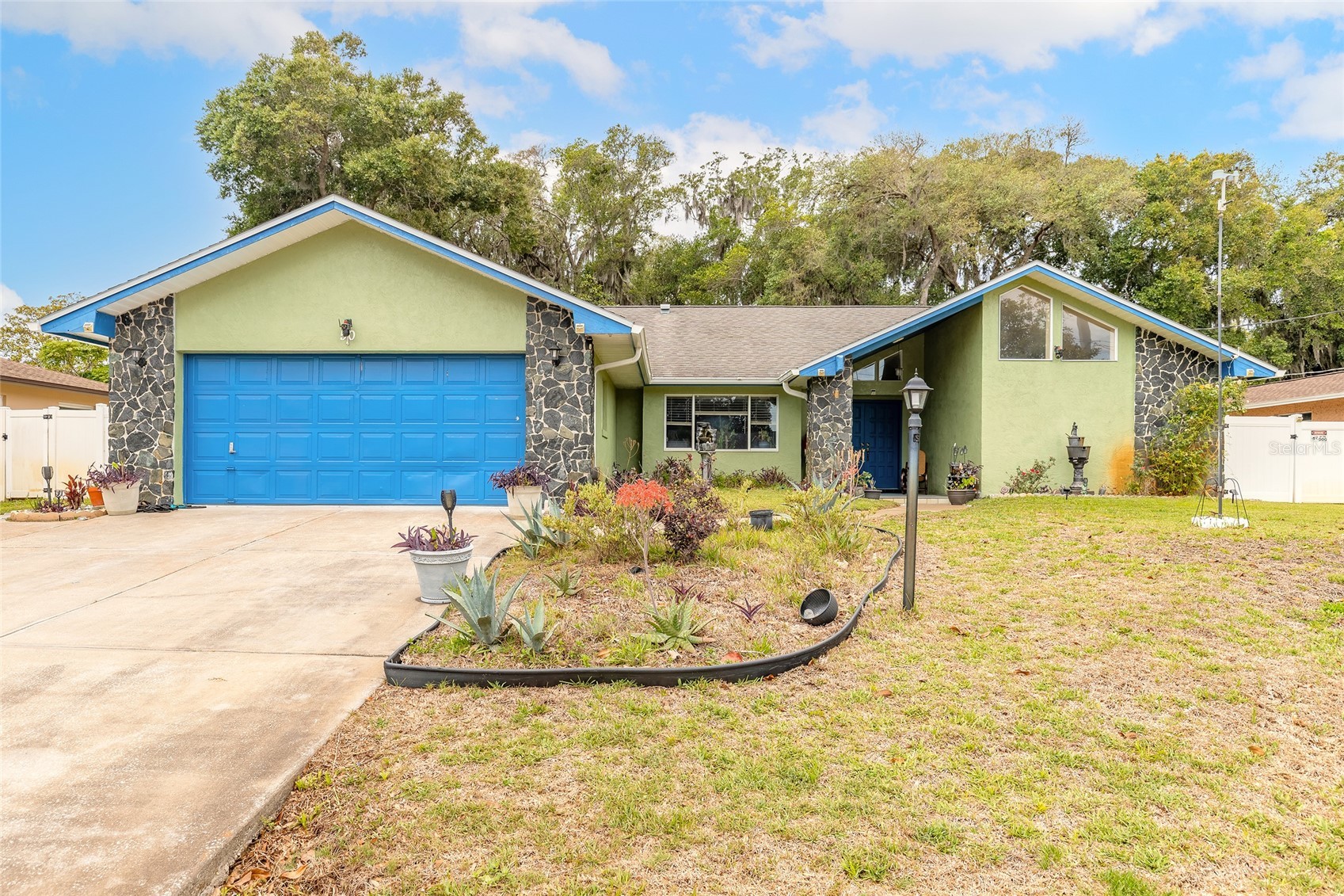 50 FLORIDA PARK DRIVE
