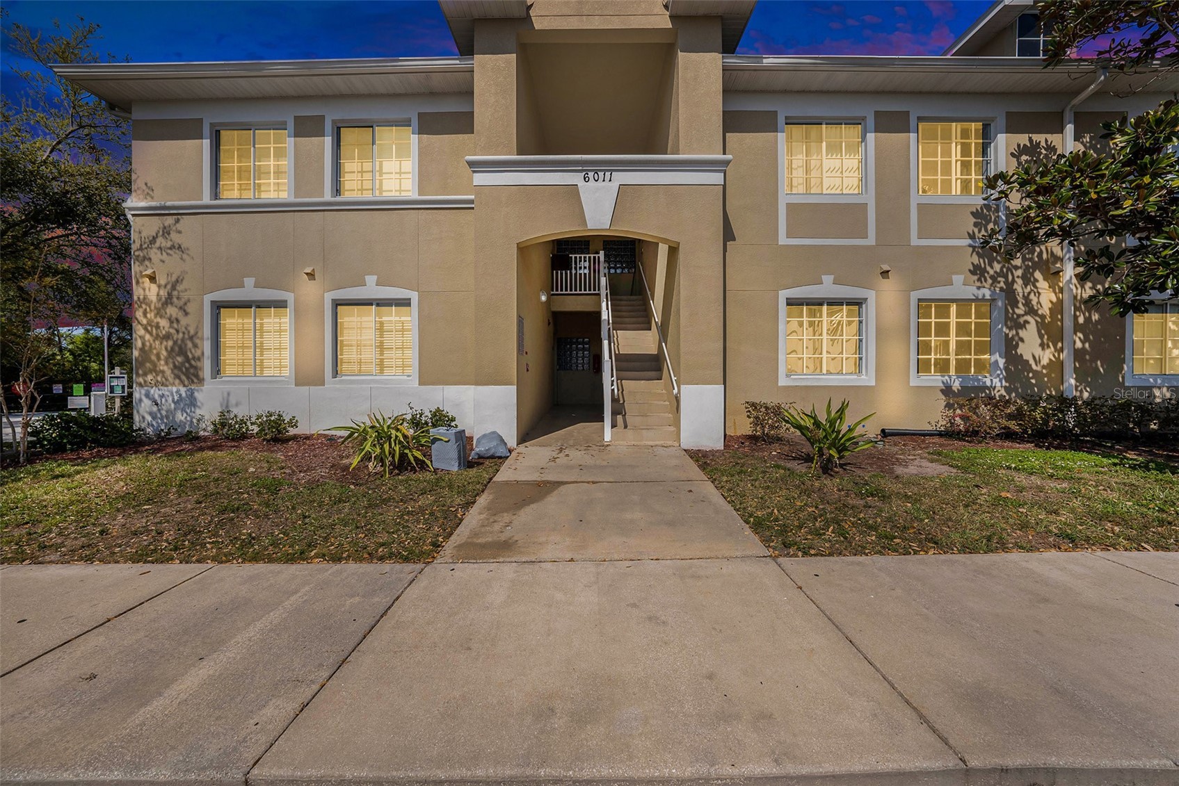 6011 SKYDALE WAY 101