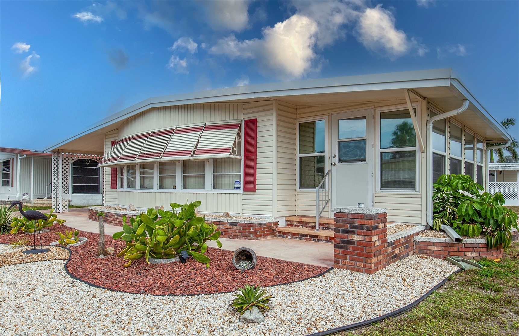 878 JOLANDA CIRCLE