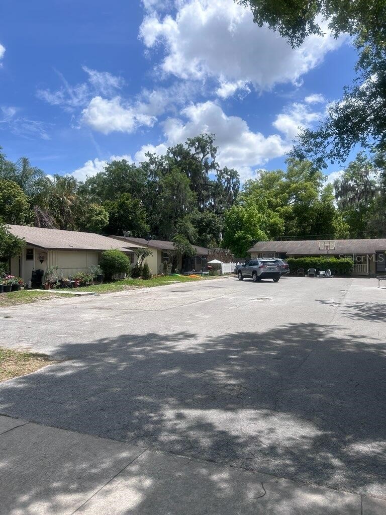 280 E 1ST STREET