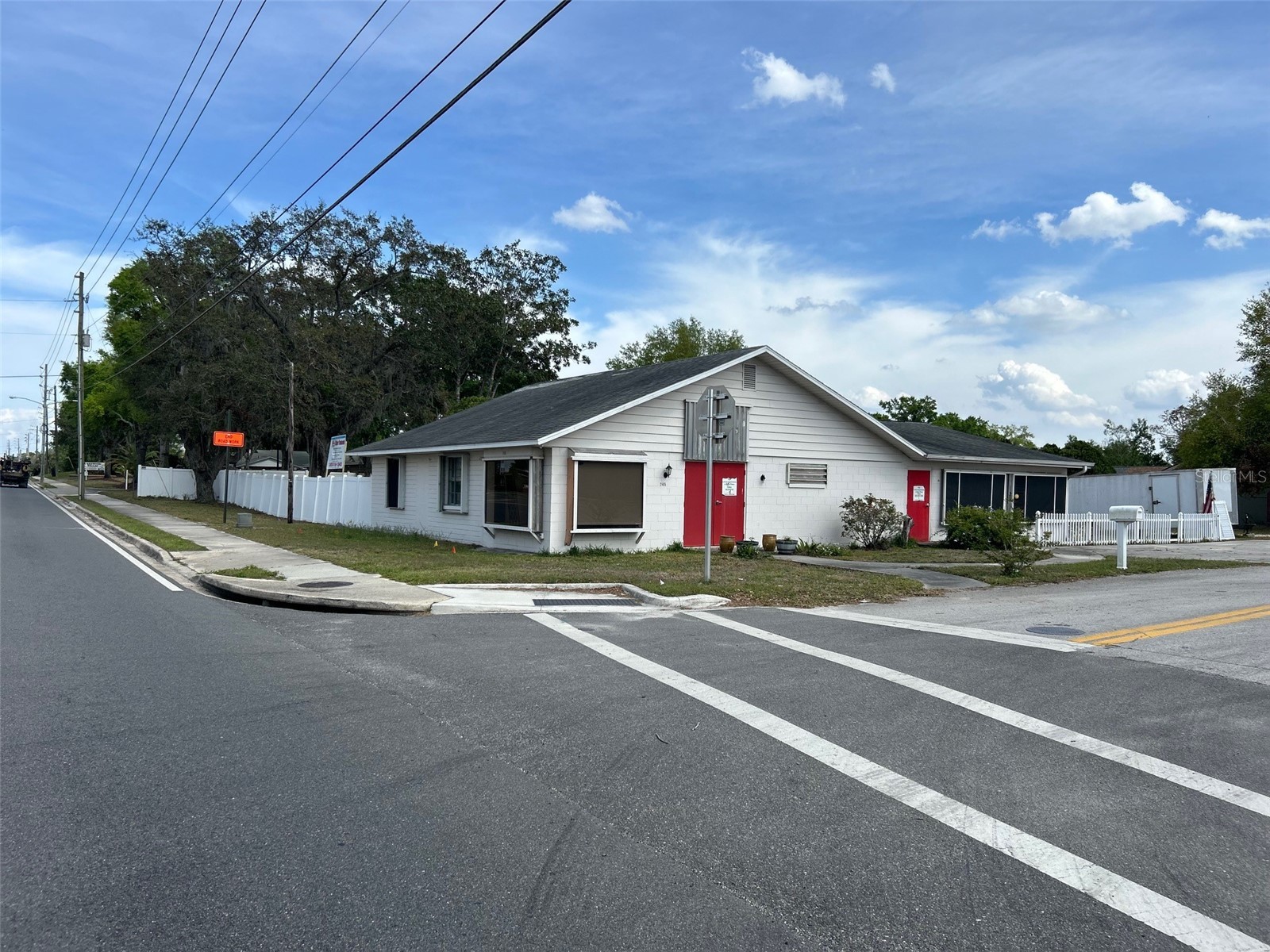 2405 SOUTH STREET