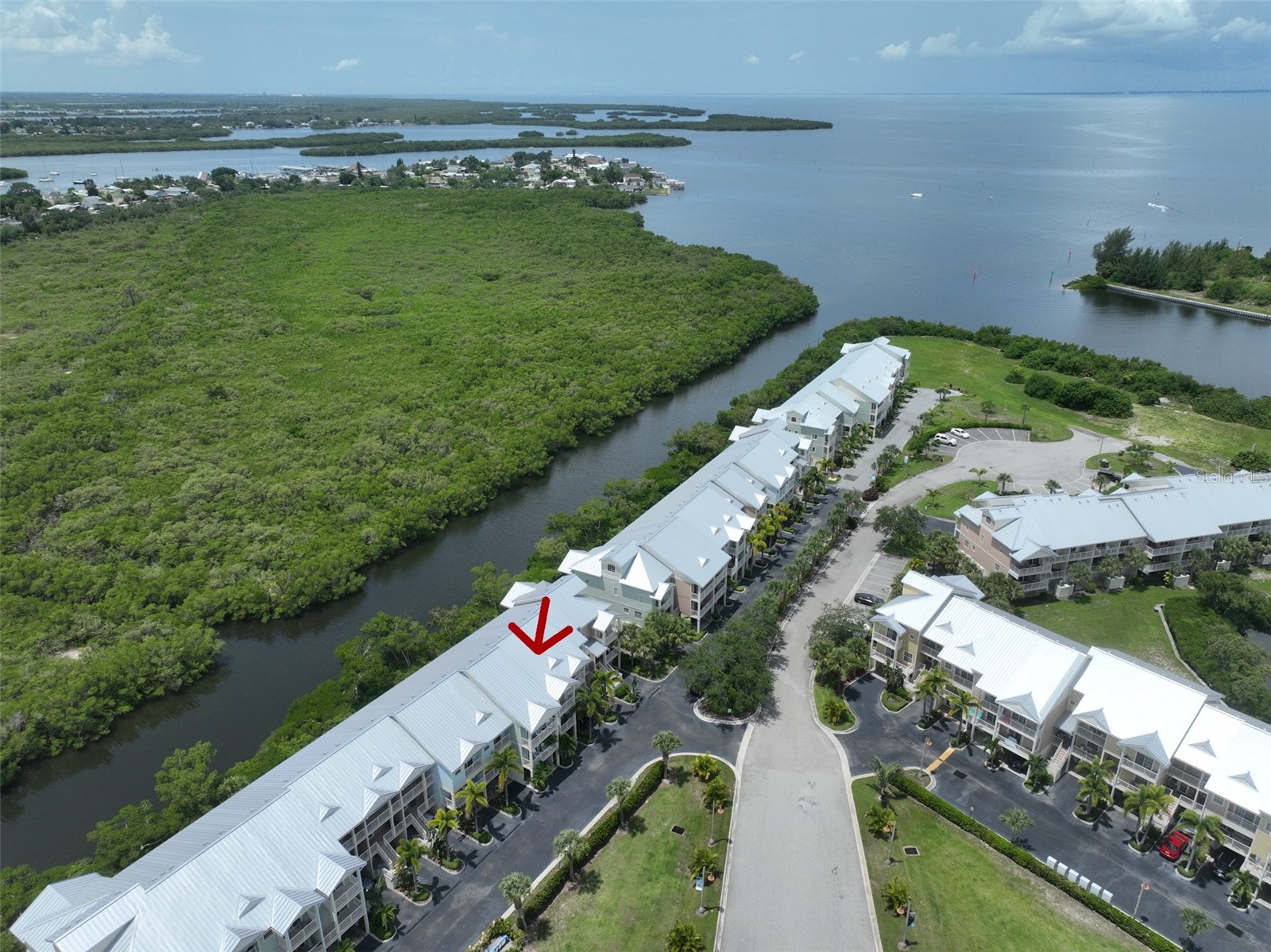 3226 MANGROVE POINT DRIVE