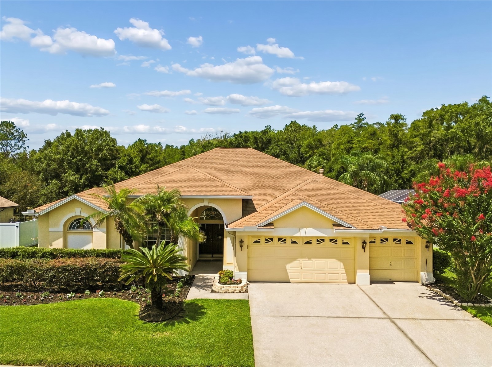 10111 KINGSHYRE WAY