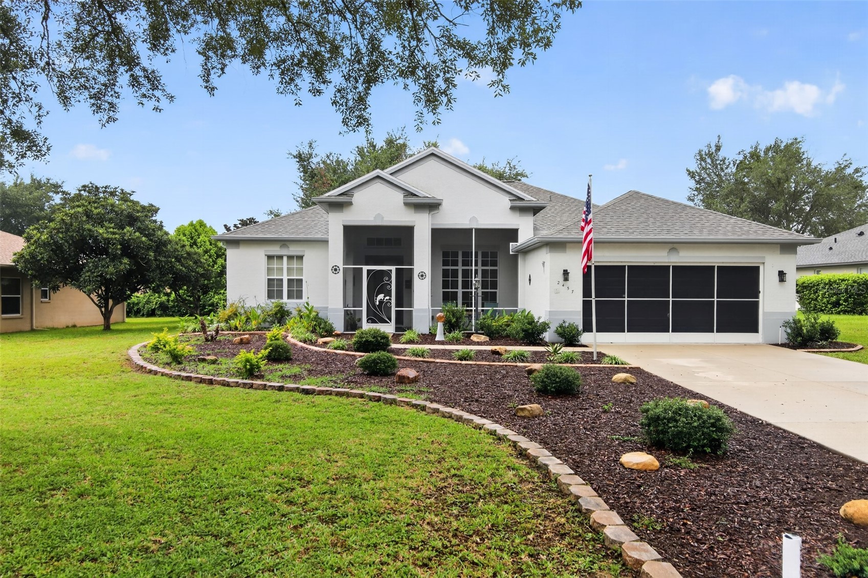 2457 N BRENTWOOD CIRCLE
