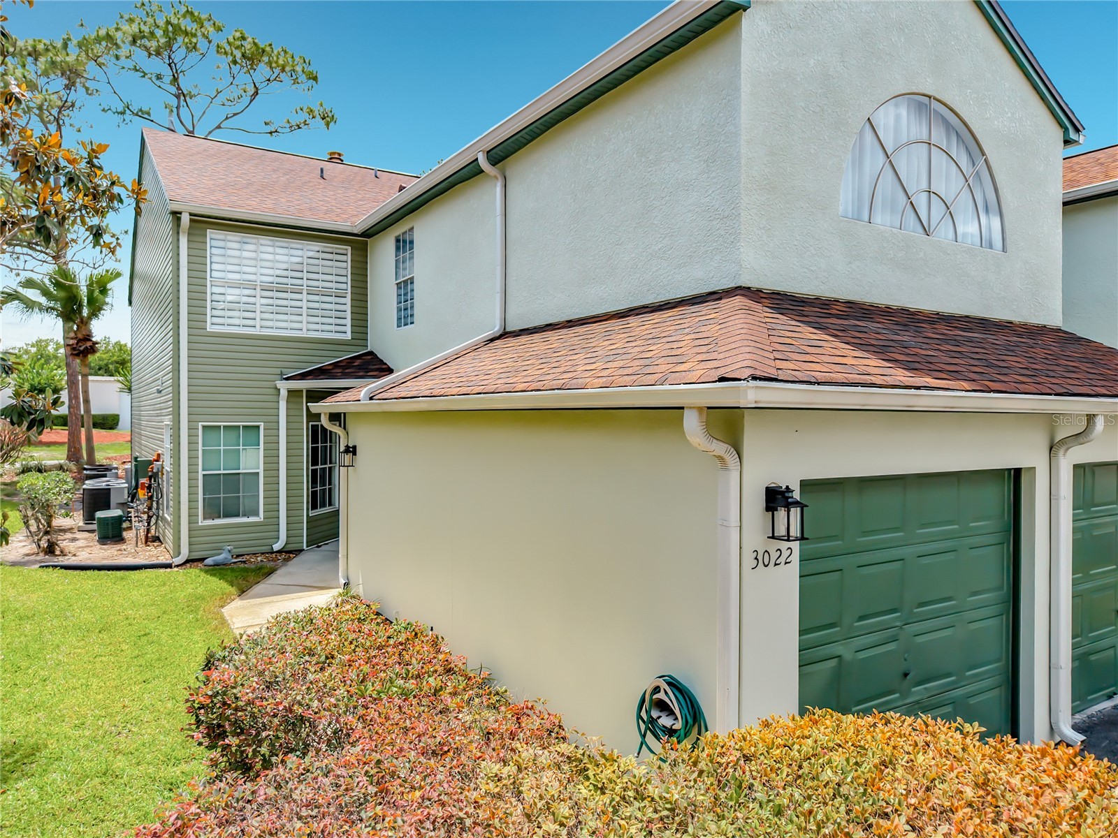 3022 COTTAGE GROVE COURT 1807